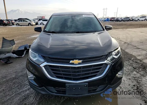 2021 Chevrolet Equinox Lt z USA, uszkodzony, nr VIN 2GNAXUEV9M6159650